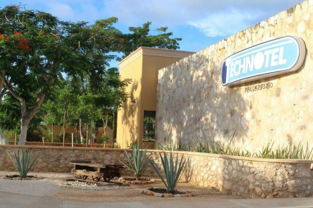 Tecnohotel Valladolid Ngoại thất bức ảnh